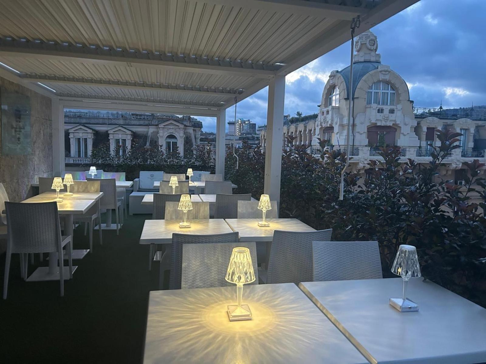Hotel Domus Victoria Janov Exteriér fotografie